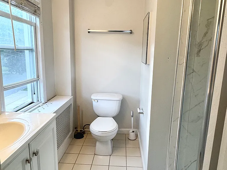 37 Essex Ave #2 — Photo 9