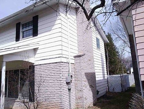3rd image of 18 Westview Ct