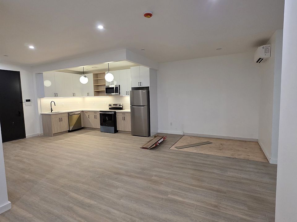 1st image of 313 Linden St #1B