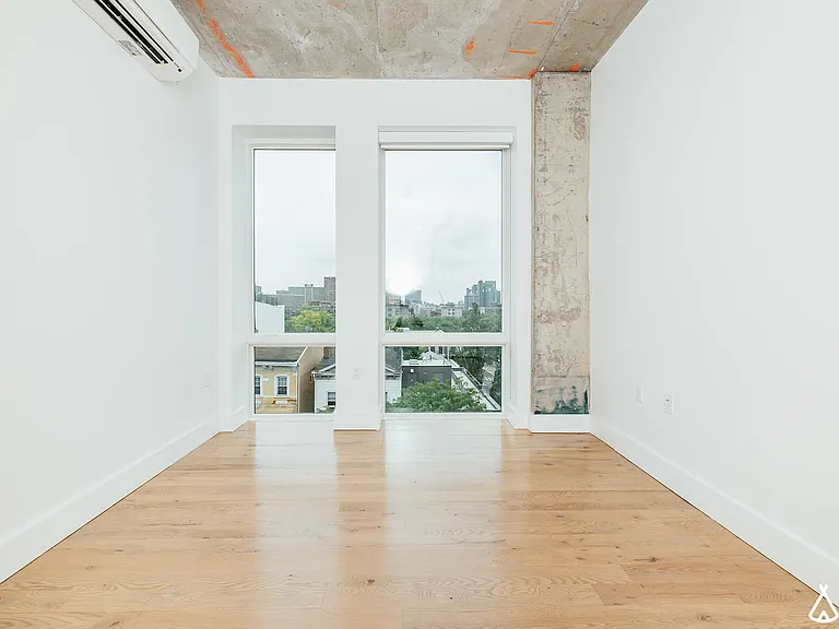 188 Humboldt St #5E — Photo 12