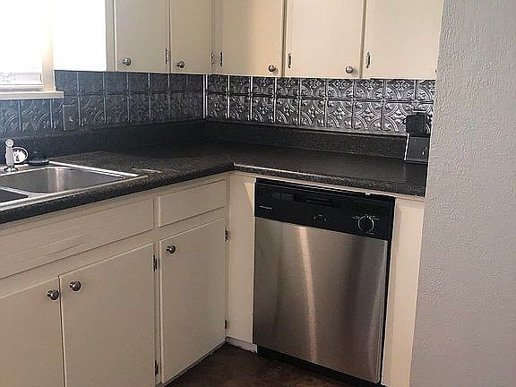4th image of 1711 McCain Blvd