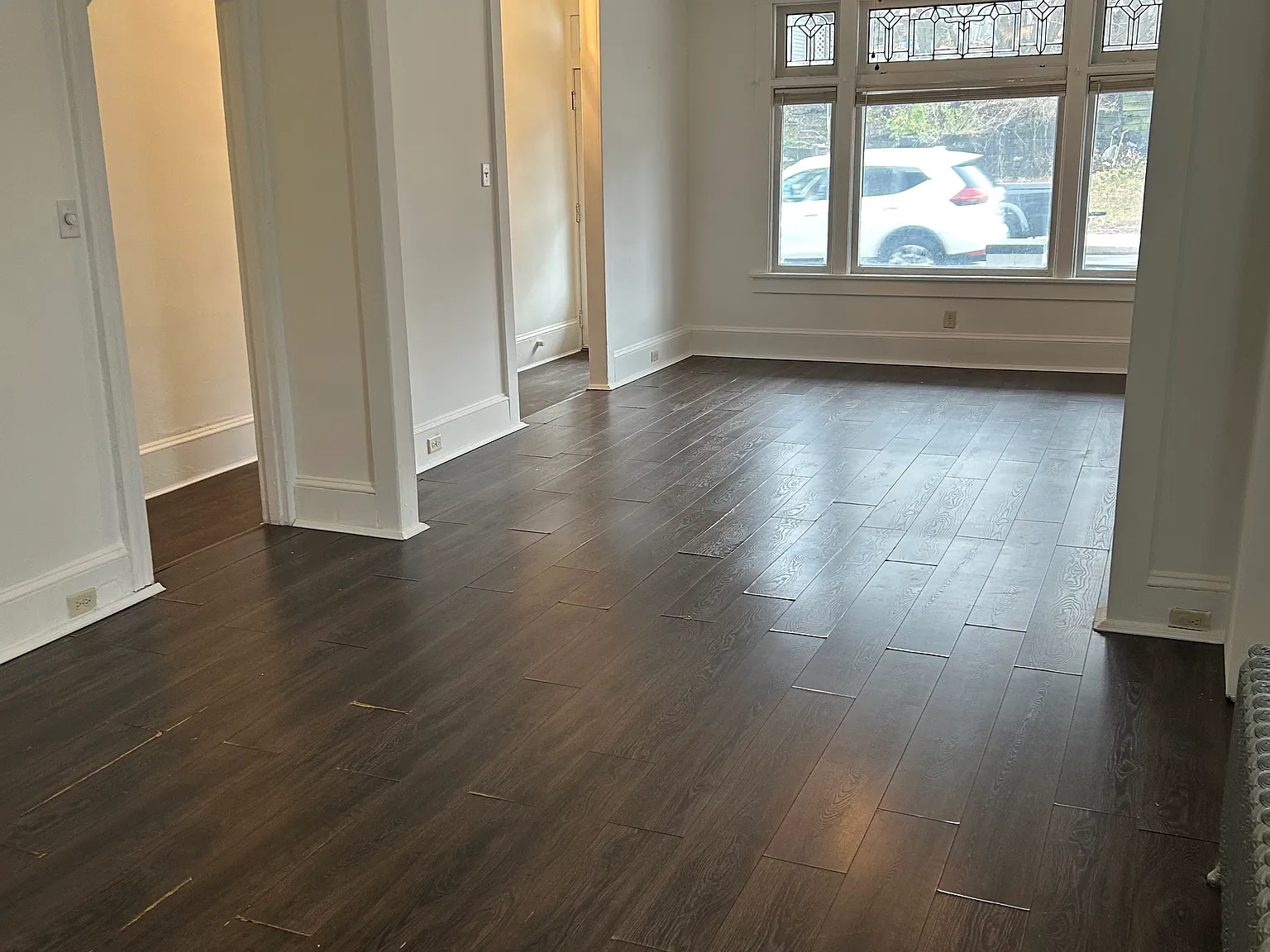 4 bed, $1,600 — Photo 2