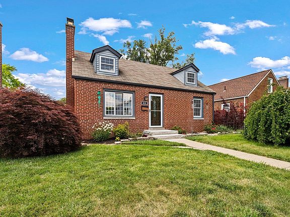2nd image of 833 Copeland Rd