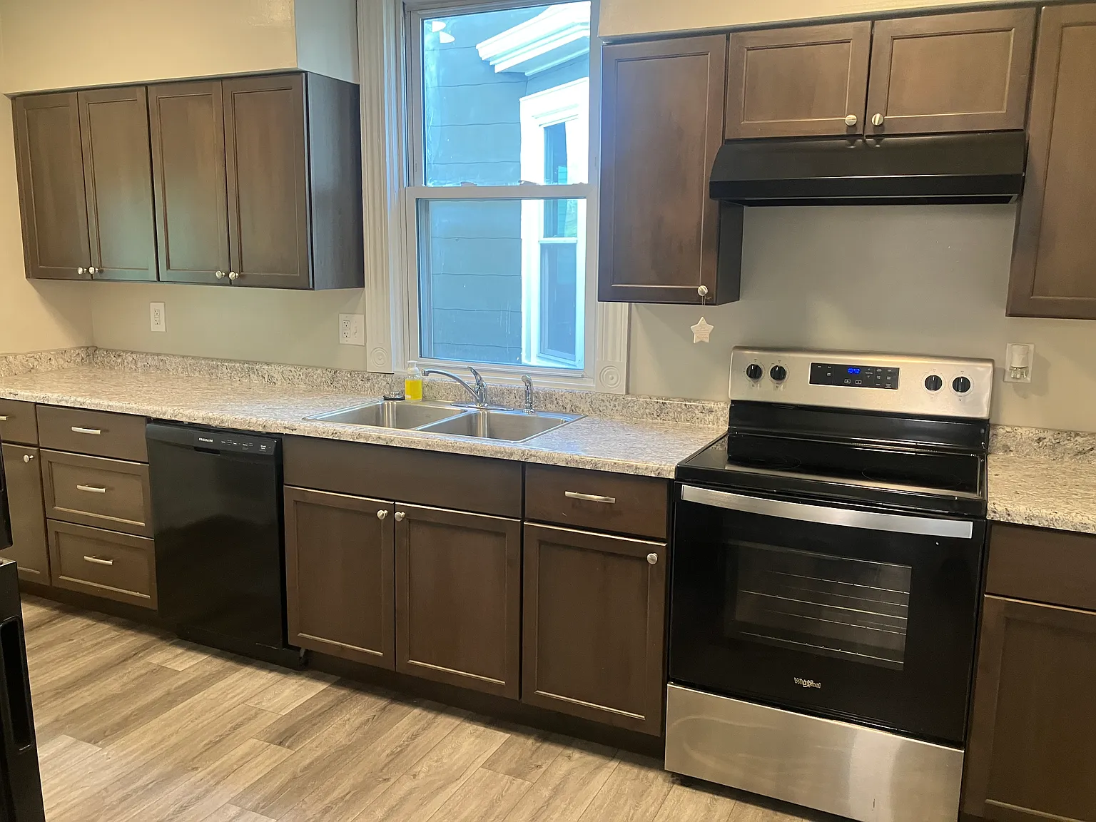 3442 Cardiff Avenue — Photo 3