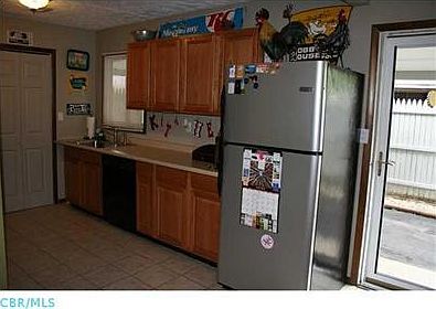3rd image of 4450 Winterringer St