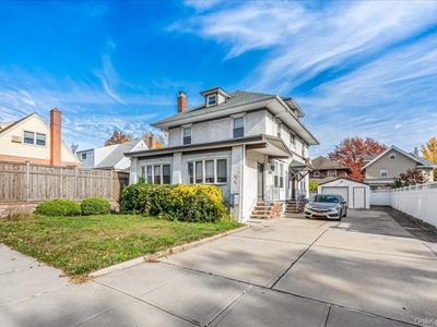 4211 208th Street, Bayside, NY, 11361