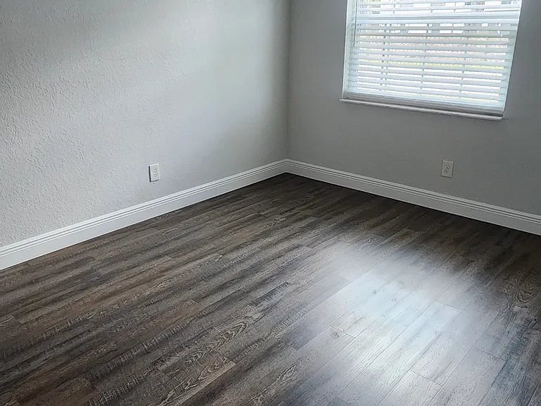 2002 N Armenia Ave #7 — Photo 31
