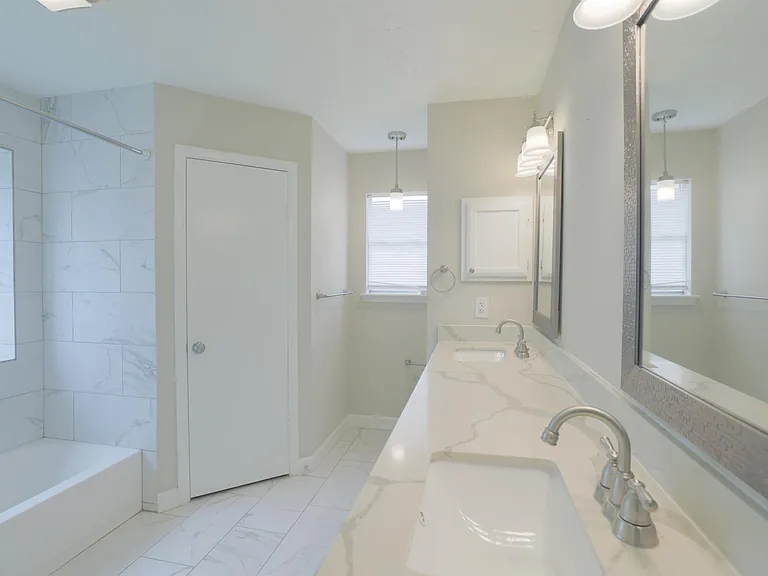 2825 Hickory Limb Ct — Photo 3