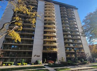 150 Overlook Ave APT 12E, Hackensack, NJ 07601