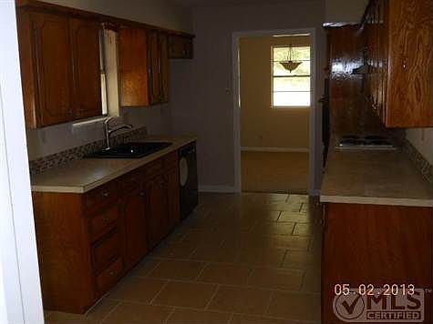 2nd image of 1217 Jordan Dr