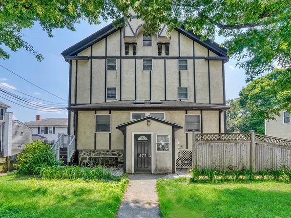 577 Adams St Unit C, Milton, MA 02186