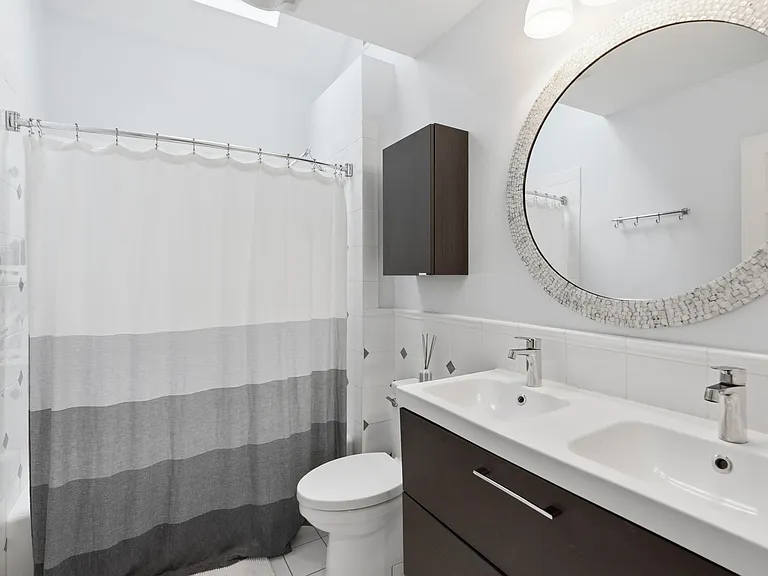 16 Gerber Cir — Photo 2