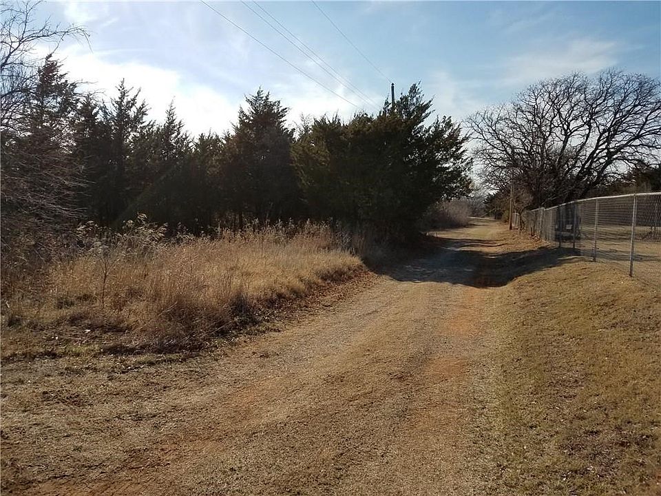 2nd image of LOT Hilltop Dr