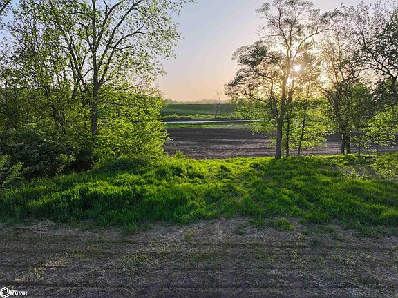 5th image of 6 Badger Creek Rd
