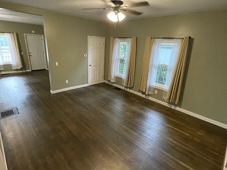 53 Mitchell Ave #1 — Photo 6
