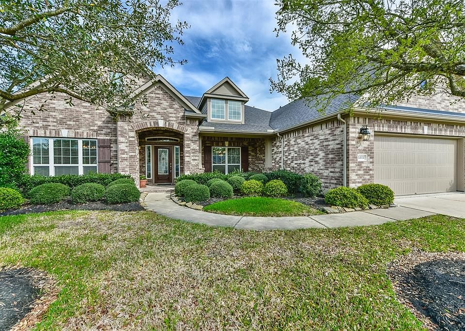 1st image of 14014 Park Antique Ln