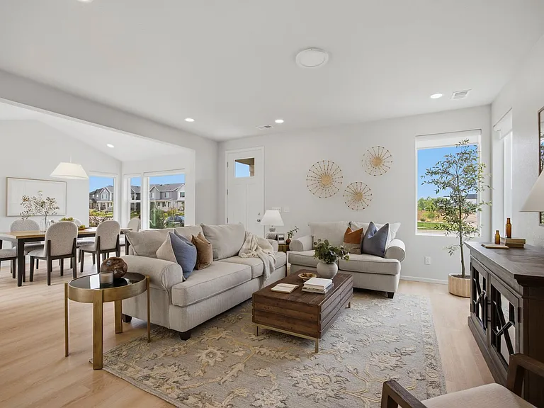 5230 Rendezvous Pkwy — Photo 15