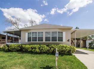 846 Oakwood Dr, Tarpon Springs, FL 34689