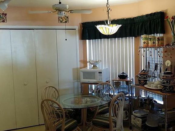 3rd image of 2788 Lancaster Ct