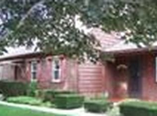 6 Crest St, Wilbraham, MA 01095