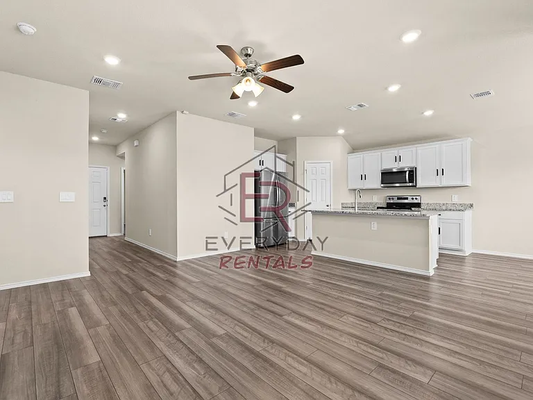 2534 Merganser Dr — Photo 4