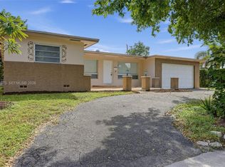 4200 Hayes St, Hollywood, FL 33021