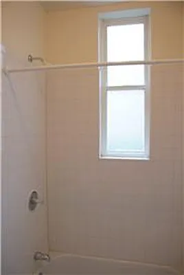 Rented by Century 21 Metropolitan | media 18