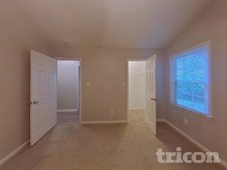 7226 Amarillo Dr — Photo 8