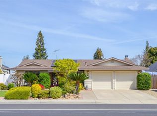 913 E Milgeo Ave, Ripon, CA 95366