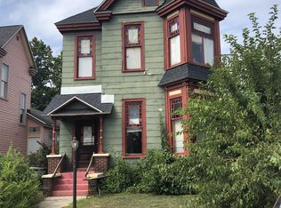 460 W Clay Ave APT A, Muskegon, MI 49440