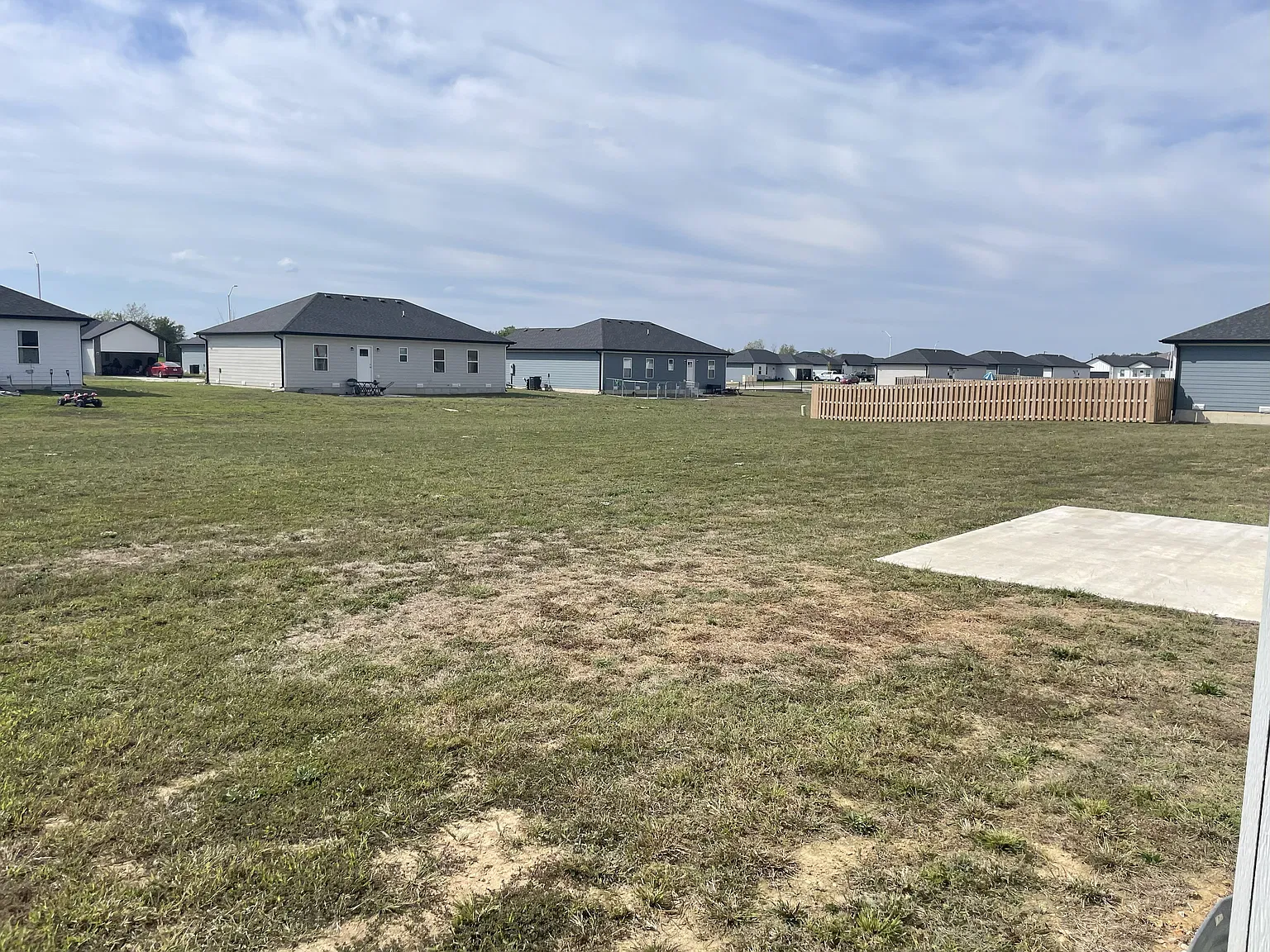 2 bed, 1250 sqft, $1,300 — Photo 3