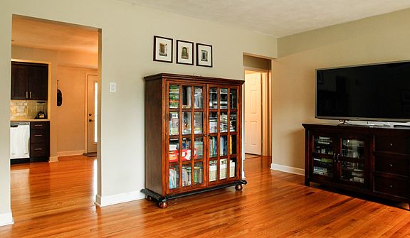 3rd image of 10949 Vargas Dr