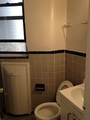 Rented by Prince Real Estate Associates LLC | media 19