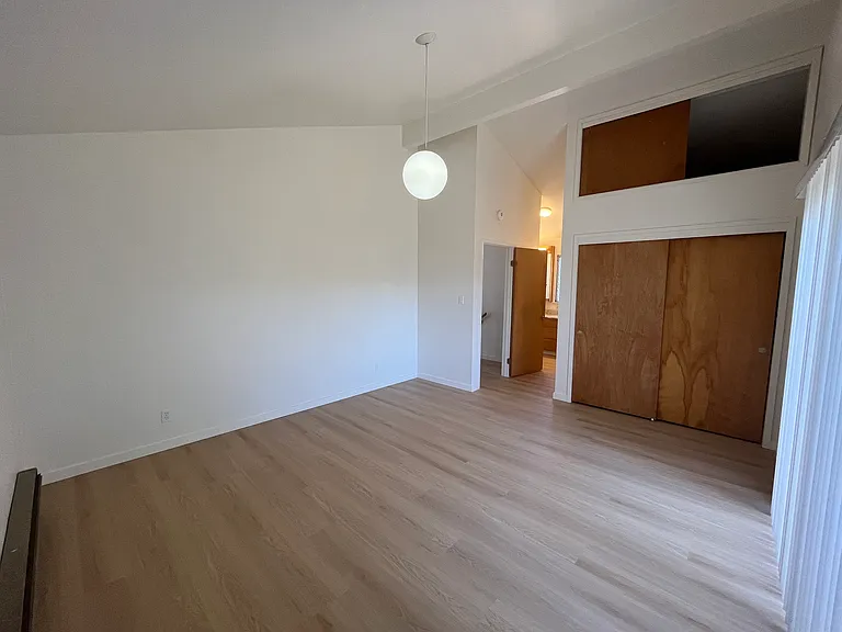 529 Stannage Ave — Photo 20
