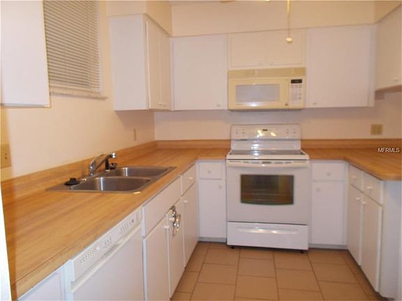 3rd image of 329 Wilder Blvd APT C102