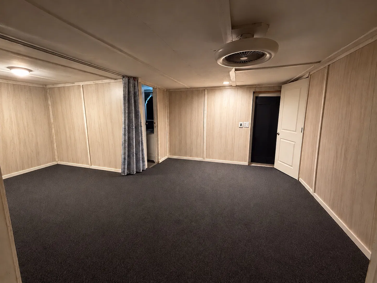 1 bed, 800 sqft, $1,000 — Photo 3