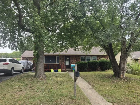 823 N 80th Pl, Kansas City, KS 66112