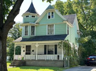 337 Magnolia St, Rochester, NY 14611