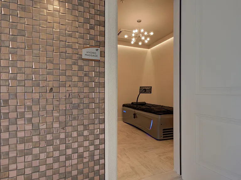 Tacara Westpointe Village — Photo 12