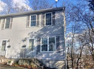 33 Deerfield St #B, Norwalk, CT 06854