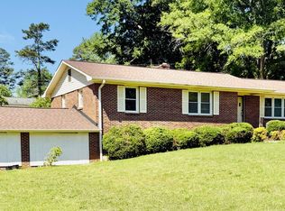 3855 Maid Marion Ln, Spartanburg, SC 29302