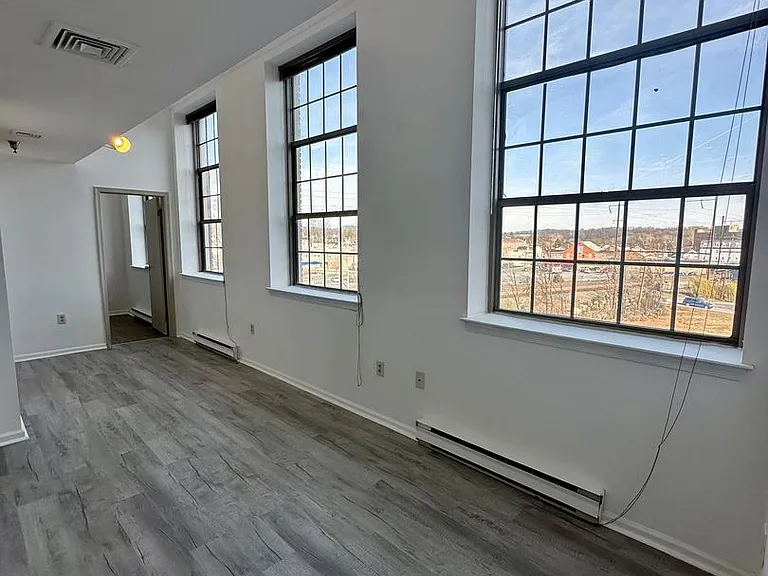 Station Lofts — Photo 9