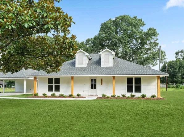 36005 Wedgewood Dr, Denham Springs, LA 70706