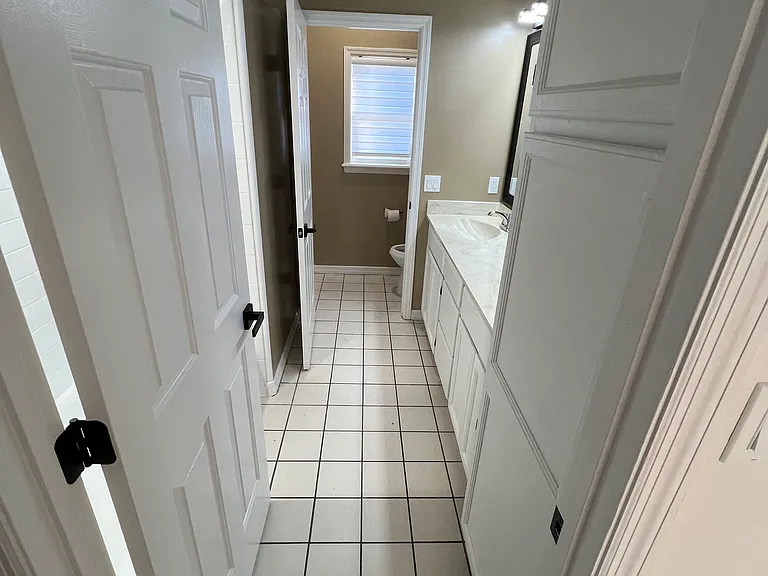 22841 Stallion Dr — Photo 7