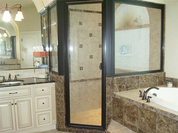 5th image of 667 Nuvola Vista Ct