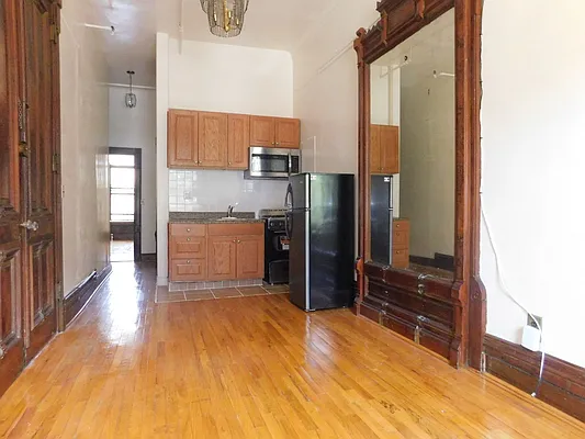 Rented by Compass | media 3