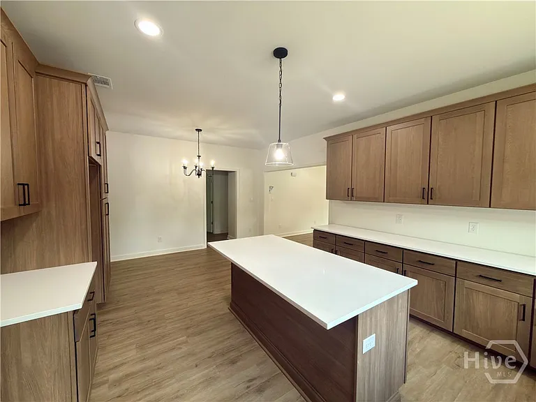 294 Moreland Ave — Photo 6