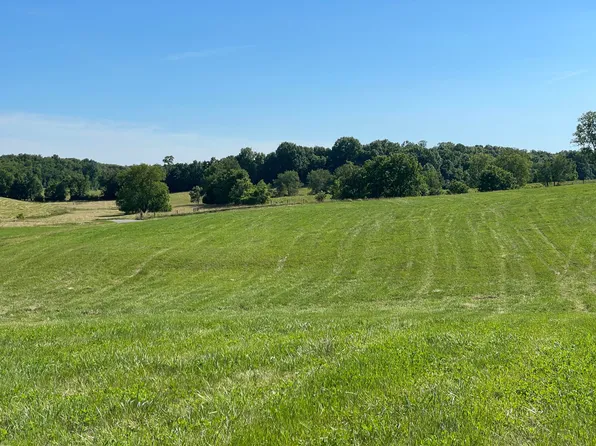 288 Creekside Farms Dr, Cynthiana, KY 41031