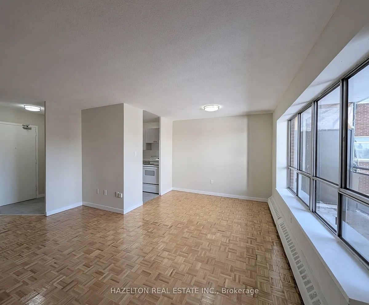 Building Photo - 1901 Martin Grove Rd #521
