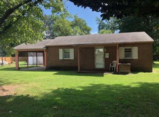 712 W Washington St, East Prairie, MO 63845